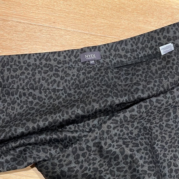 NYDJ size 20 lift tuck technology black and gray cheetah pull on pants. - Picture 2 of 4